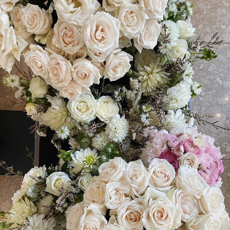 The 18k Standard: A Guide to Wedding Guest Jewelry That Lasts