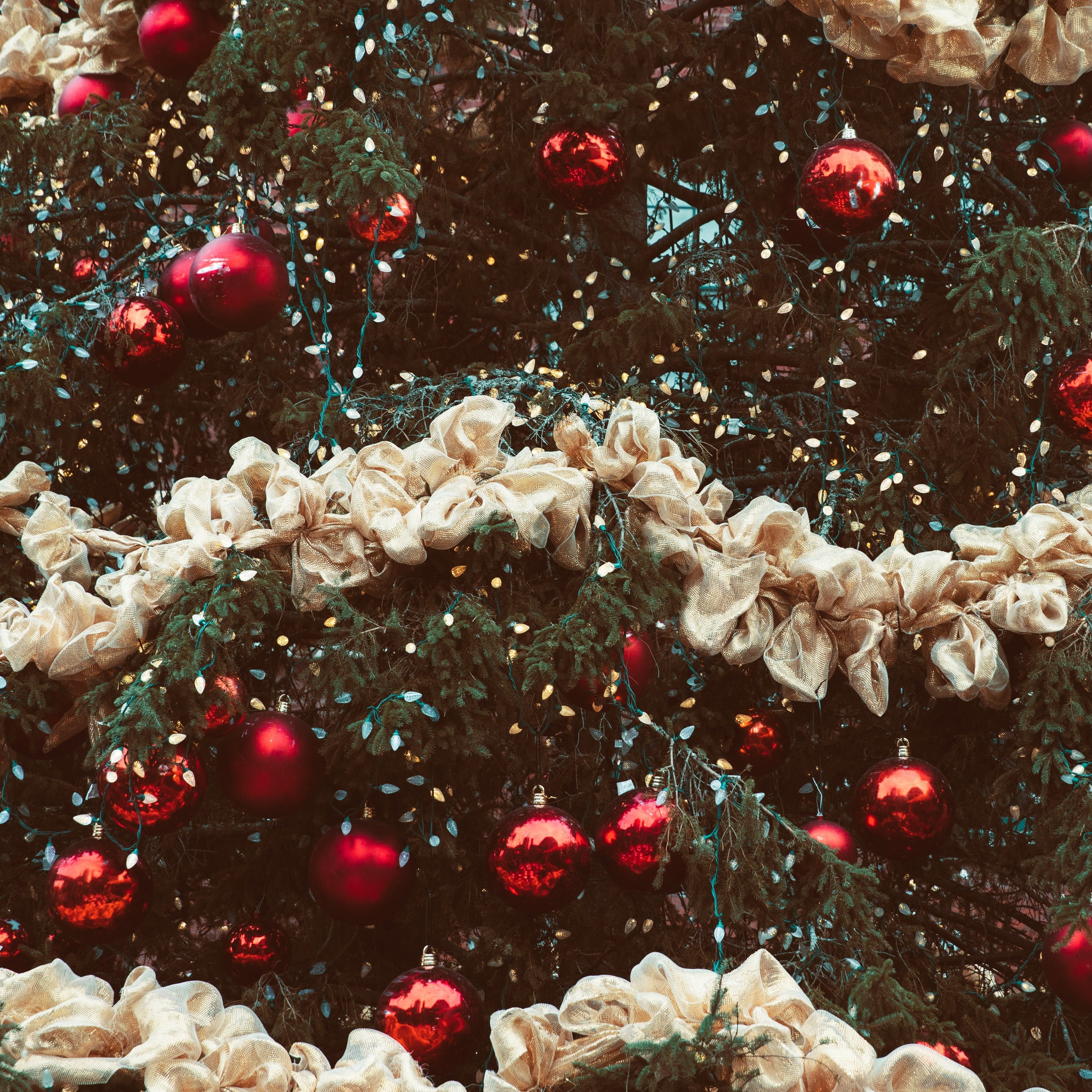 christmas inspired gift guide