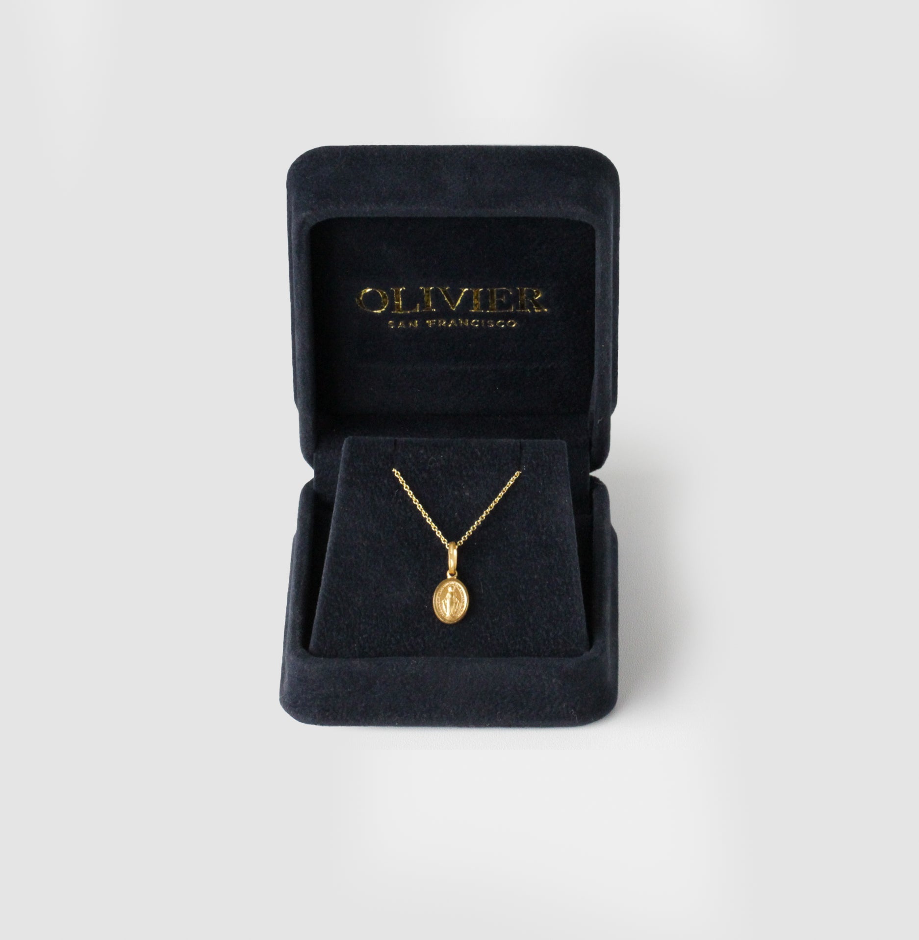 Gold Necklace Madonna Box