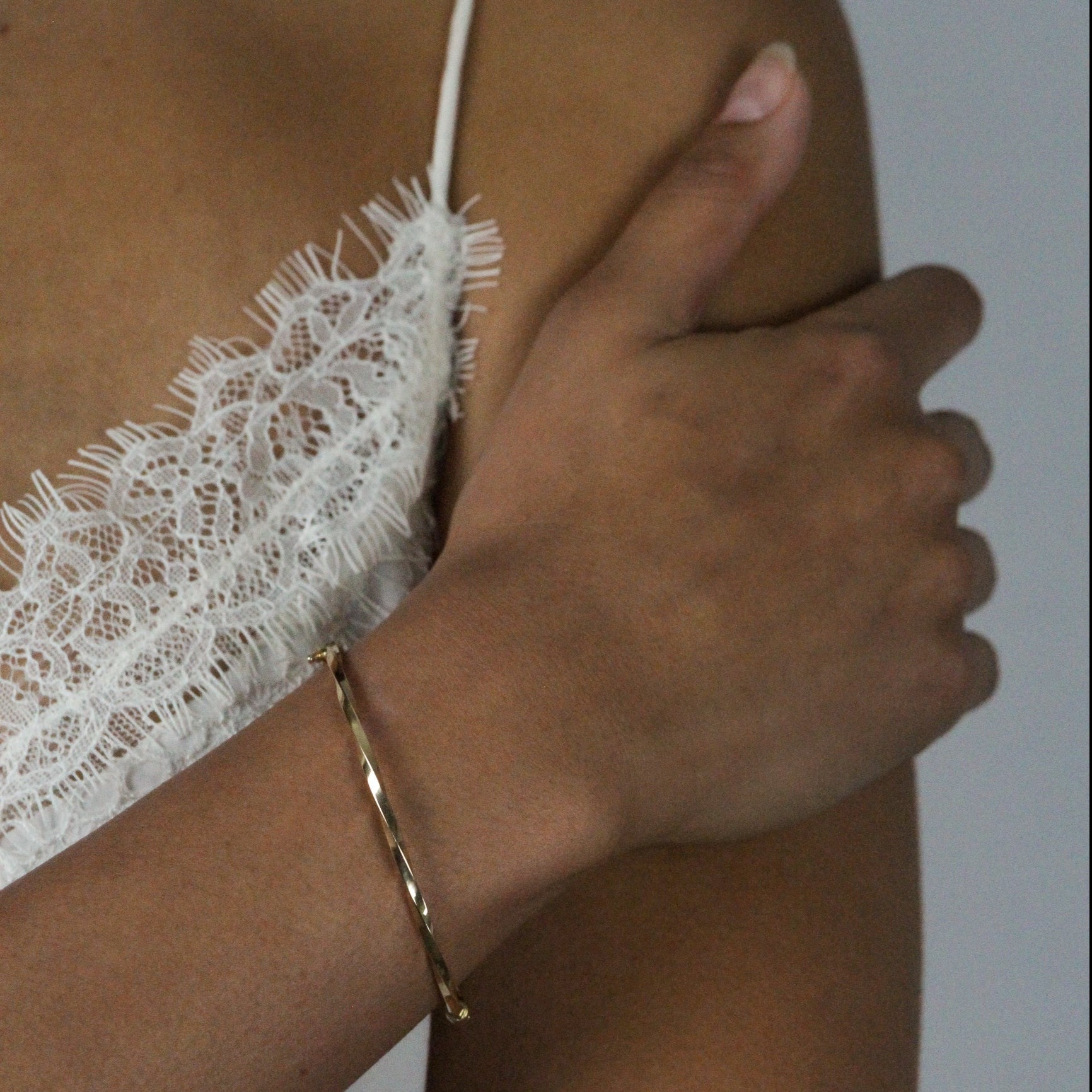 gold bracelet, twisted bangle on hand made in Italy