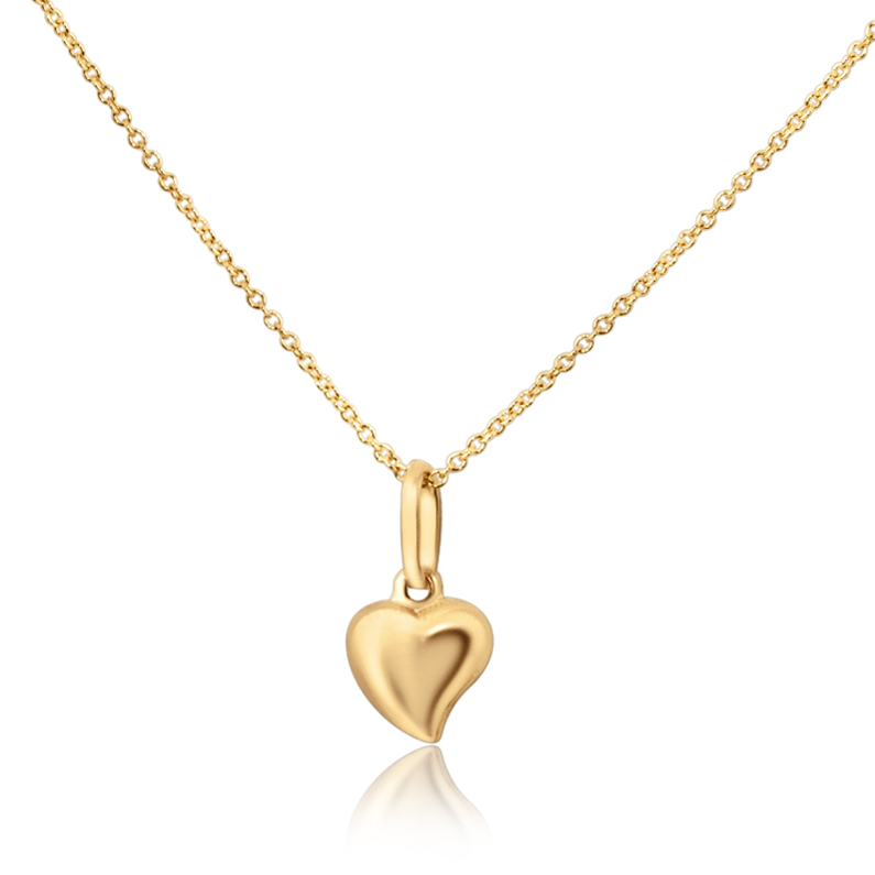 gold heart pendant on chain